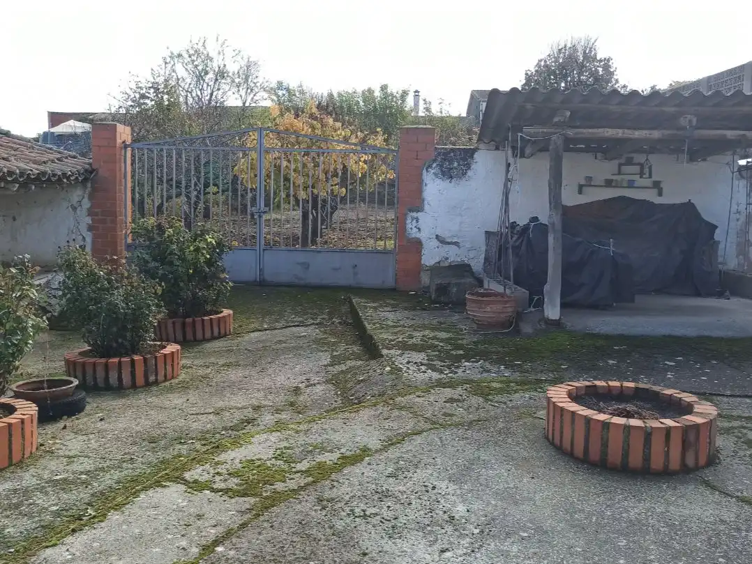 Casa rústica amb jardí en venda a Calle Villar 8, imagen 17