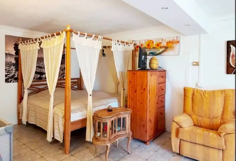 Habitación de Casa o chalet en venta en Calpe / Calp con Aire acondicionado, Calefacción y Jardín privado
