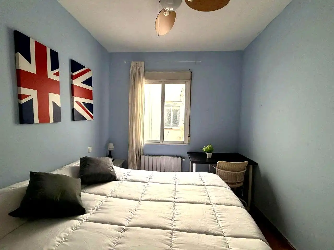 Habitación de Piso de alquiler en Madrid con Aire acondicionado, Calefacción y Parquet