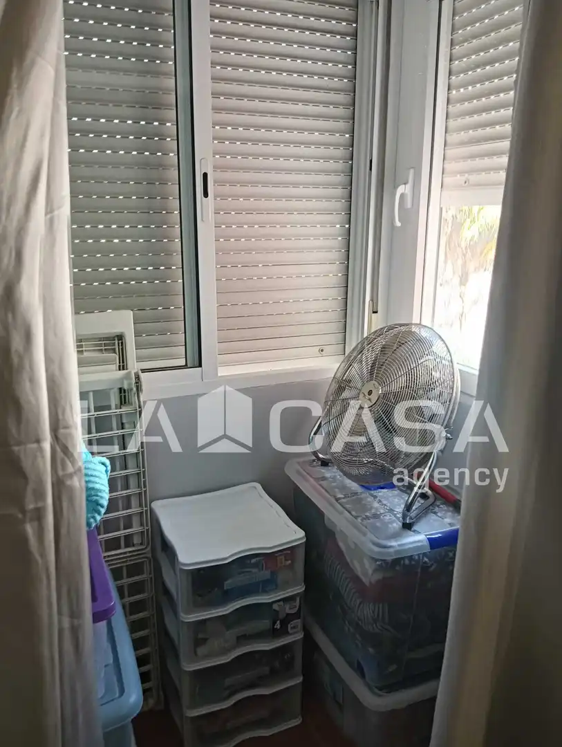 Piso en venta en Algeciras con Balcón