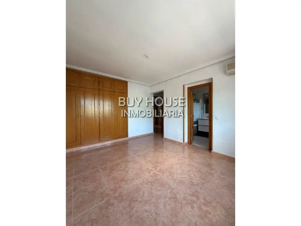 Habitación de Casa o chalet en venta en Illescas