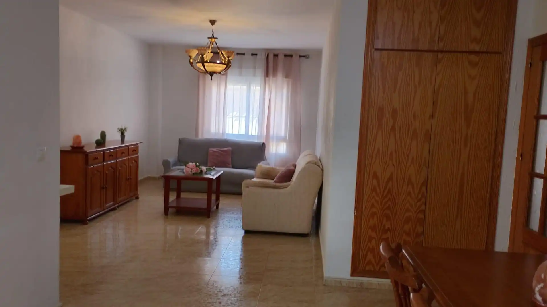 Sala de estar de Planta baja en venta en La Unión con Aire acondicionado, Trastero y Amueblado