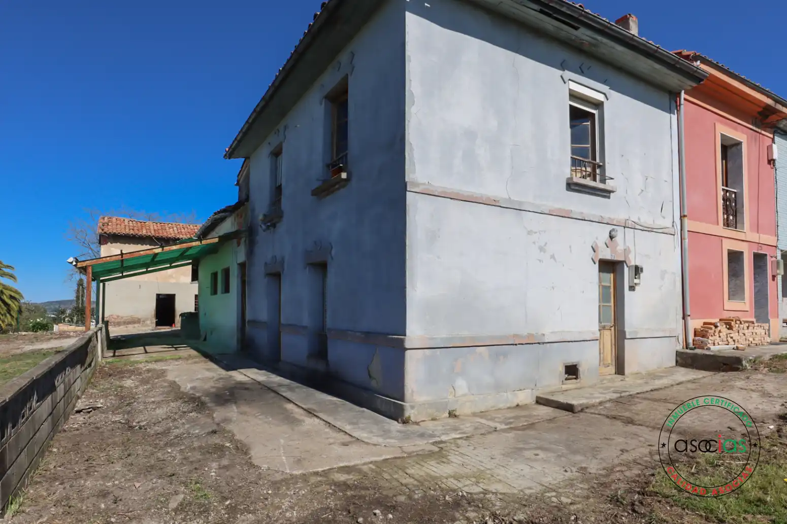 Vista exterior de Casa o xalet en venda en Siero amb Traster
