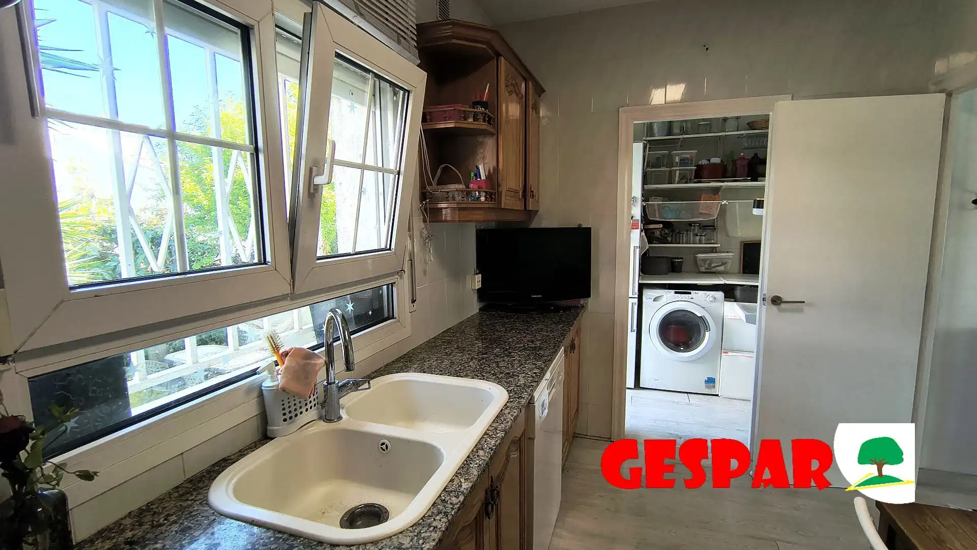 Cocina de Casa o chalet en venta en Parets del Vallès con Calefacción y Jardín privado