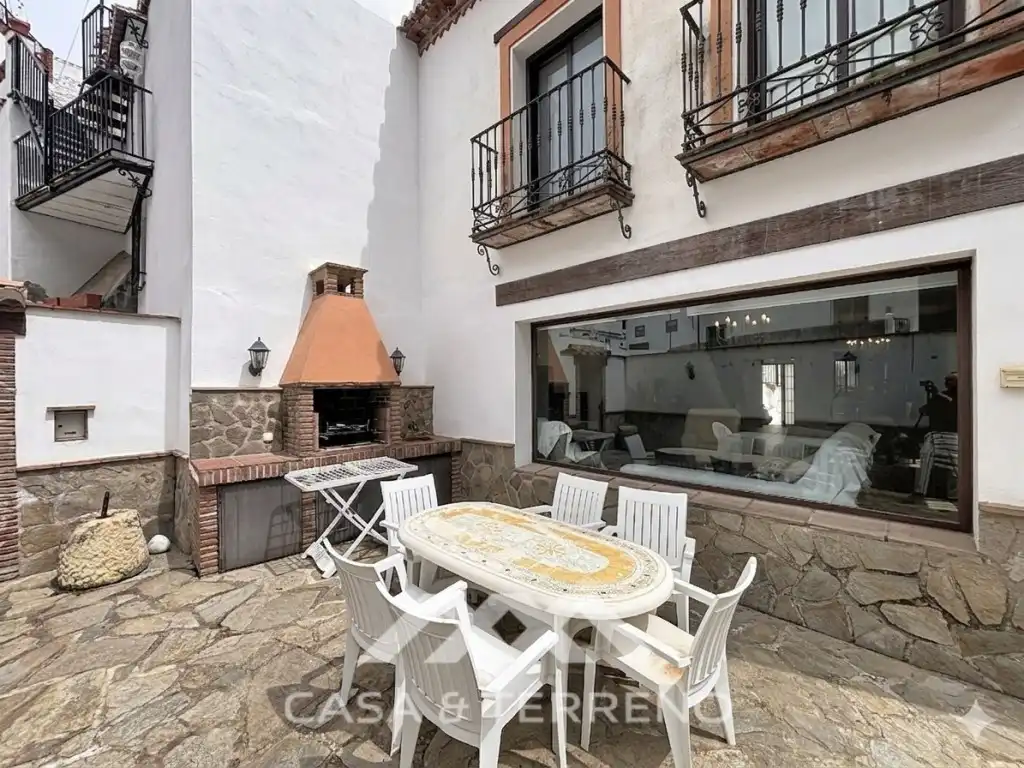 Terraza de Casa adosada en venta en Salares con Terraza