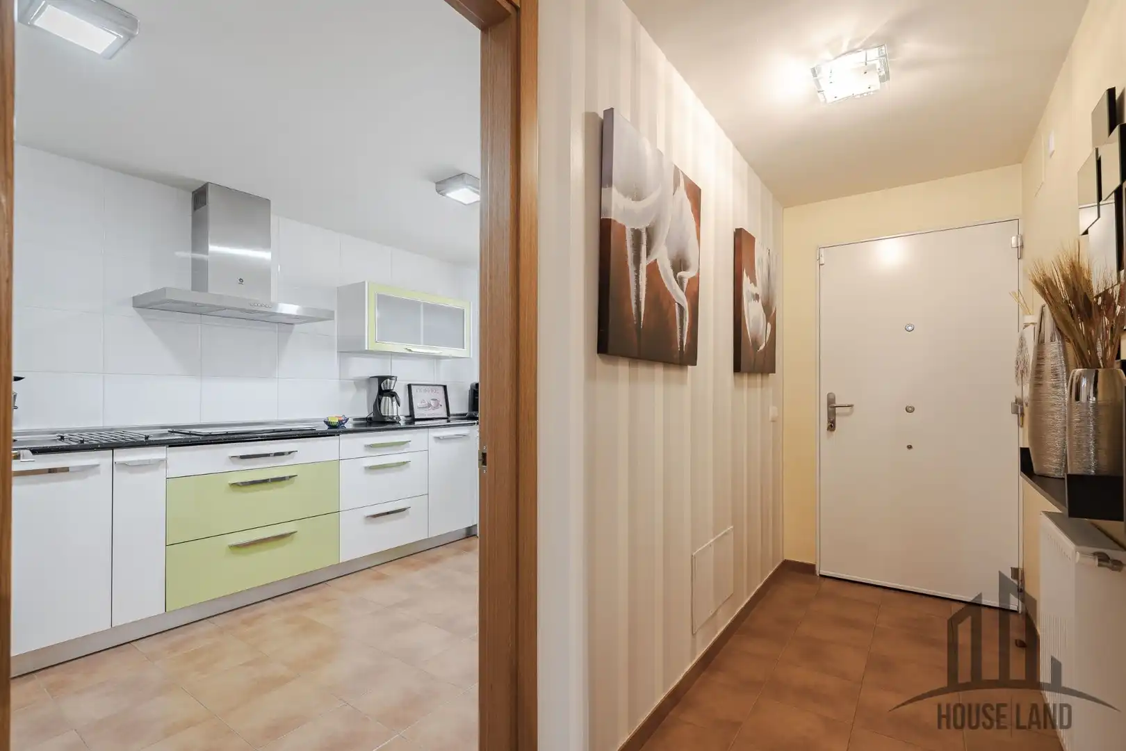 Casa adosada en venta en El Casar con Aire acondicionado, Calefacción y Piscina comunitaria