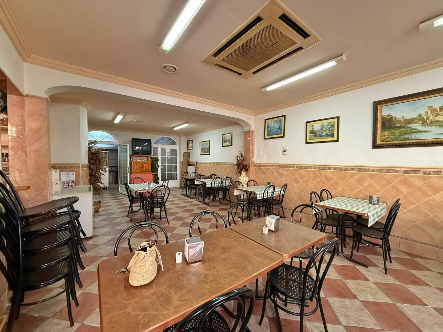 Local de alquiler en Alzira con Aire acondicionado, Calefacción y Terraza