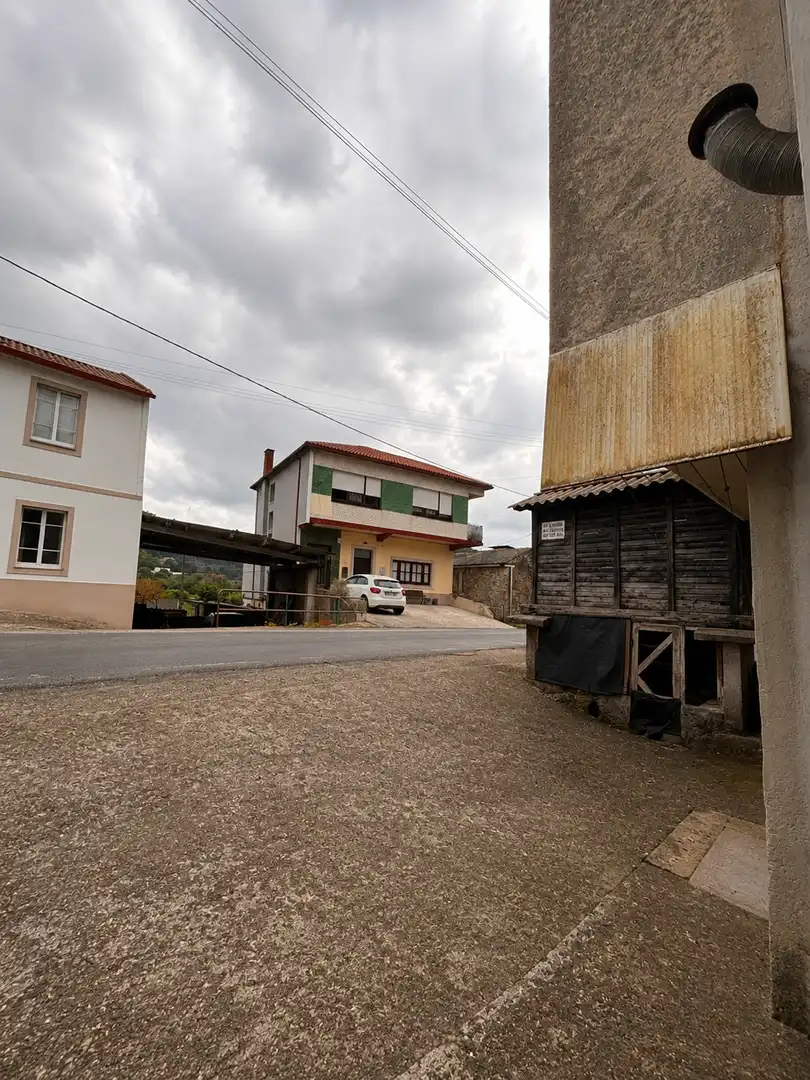 Vista exterior de Casa o chalet en venta en Arteixo con Trastero