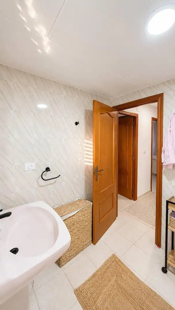 Baño de Casa o chalet de alquiler en Sueca con Aire acondicionado, Terraza y Trastero