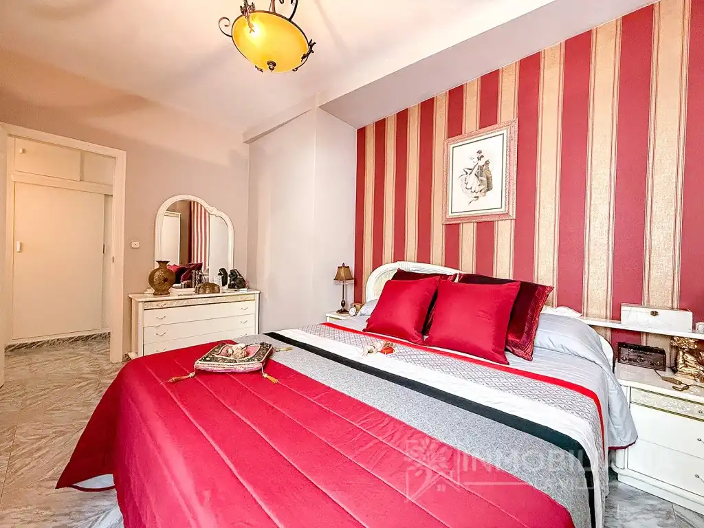 Bedroom of Flat for sale in Coín