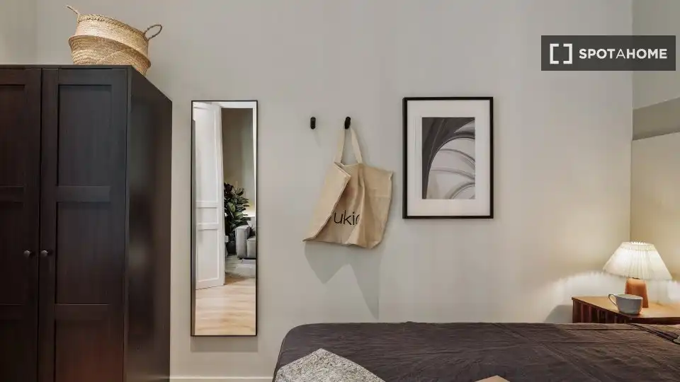 Habitación de Piso de alquiler en Barcelona con Aire acondicionado, Calefacción y Amueblado