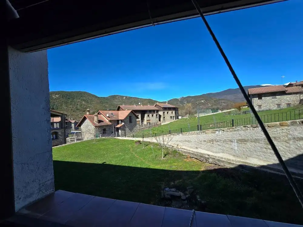 Vista exterior de Casa o chalet en venta en Jasa con Jardín privado