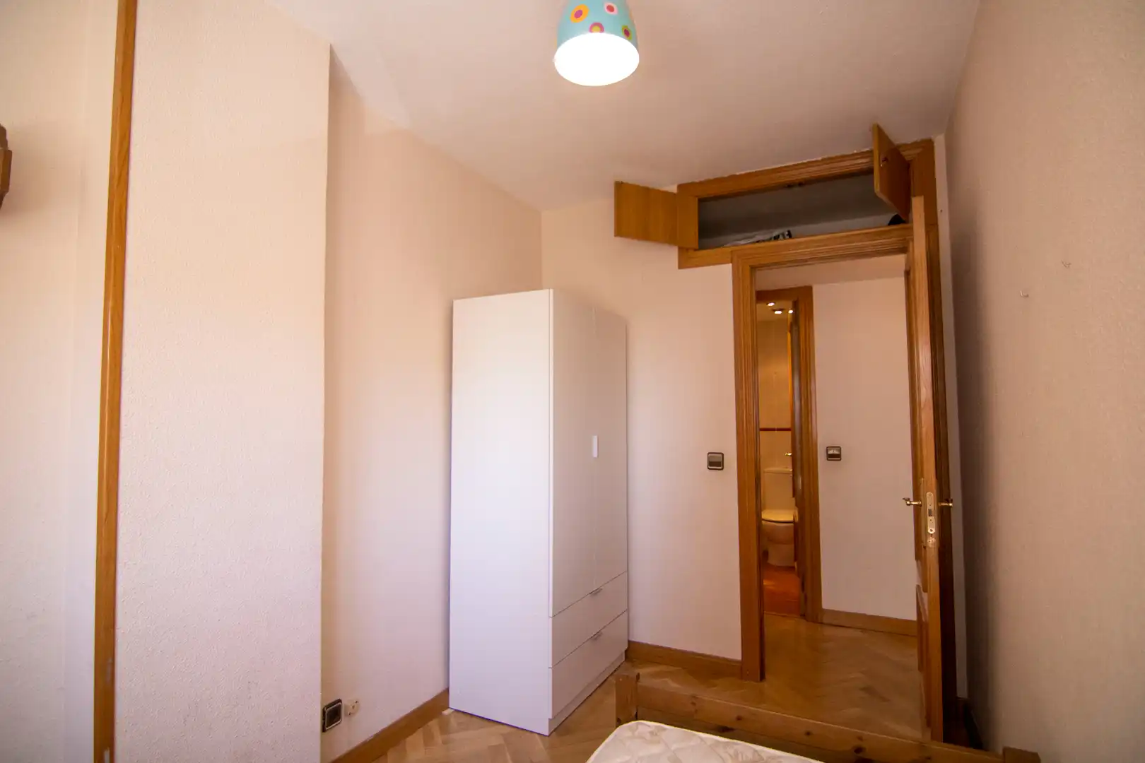 Schlafzimmer von Wohnung zum Verkauf in Madrid mit Klimaanlage, Heizung und Terrasse