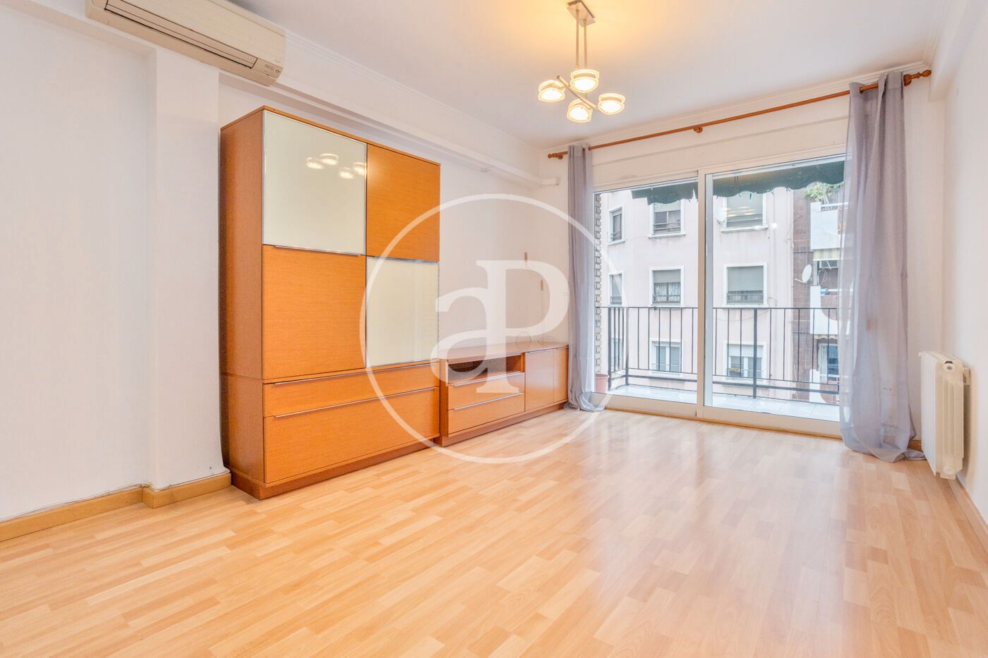 Exterior view of Flat to rent in  Valencia Capital  with Air Conditioner, Heating and Furnished