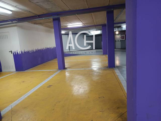 Garaje en Alquiler en Salsidu en Polígono Rojo - Aldapa