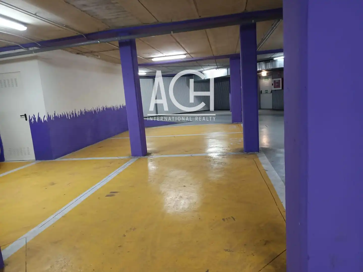 Parking of Garage for rent in Getxo 