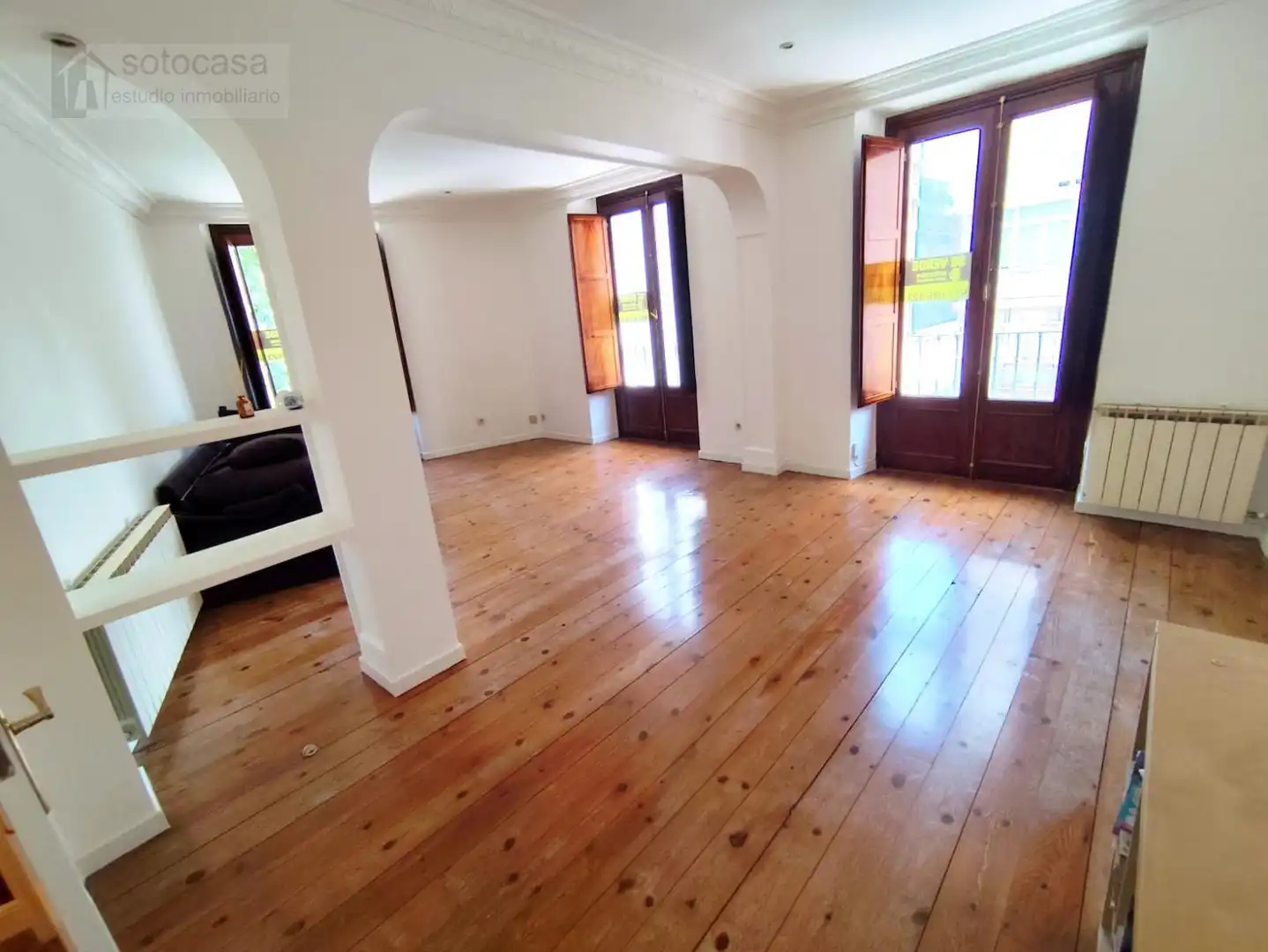 Sala d'estar de Pis en venda en Valladolid amb Calefacció i Terrassa