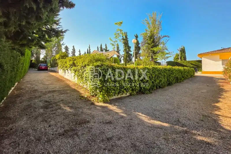 Finca rústica en venta en Úbeda con Terraza, Trastero y Balcón