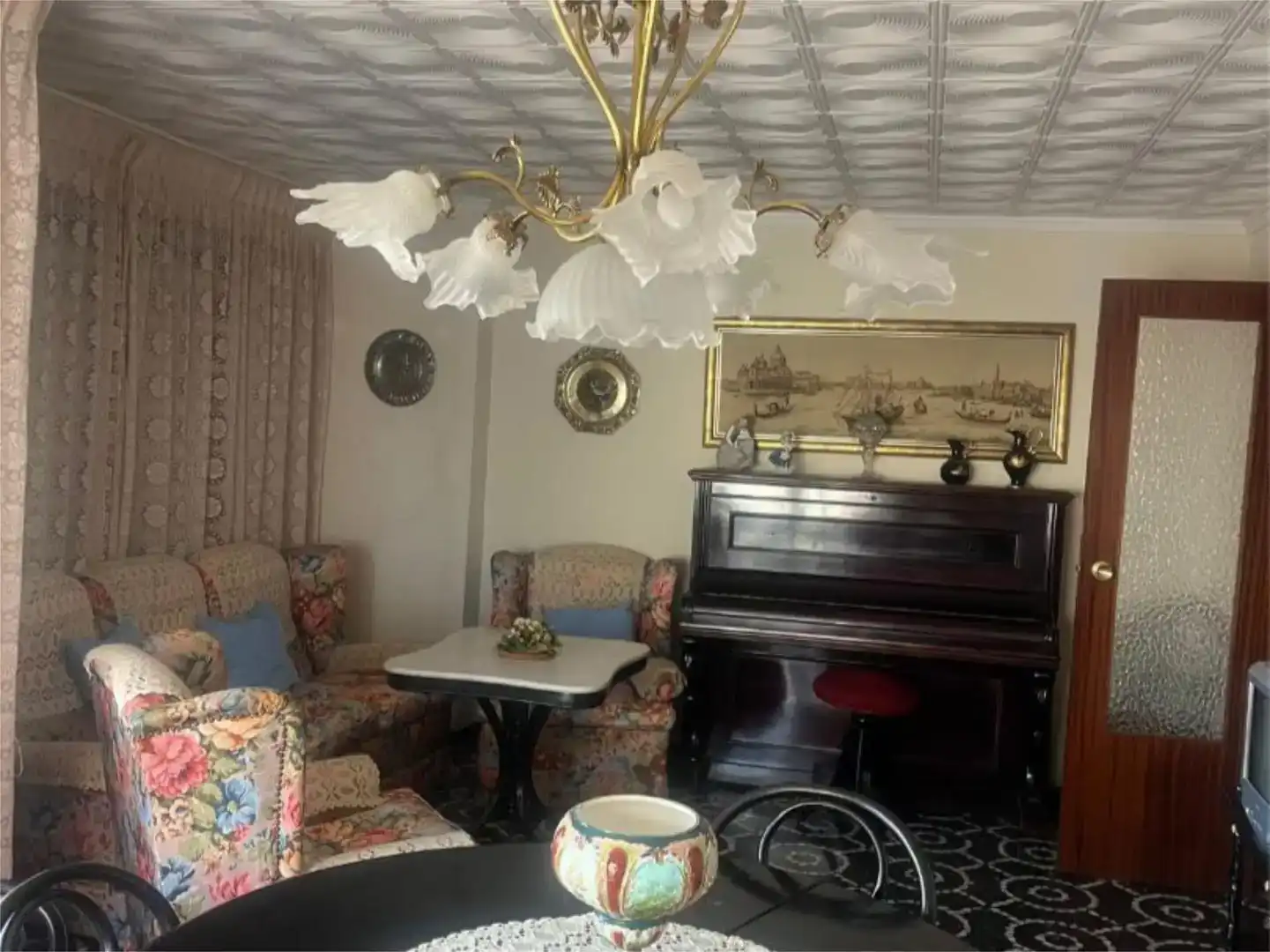 Comedor de Piso en venta en Sax con Balcón