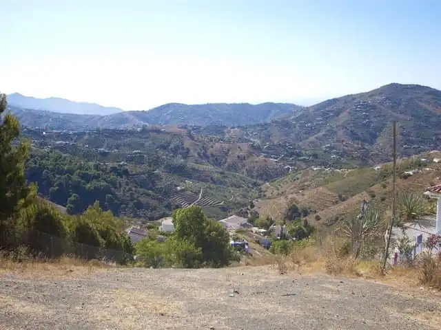 Terreni e lotti in vendita a Cómpeta, imagen 3