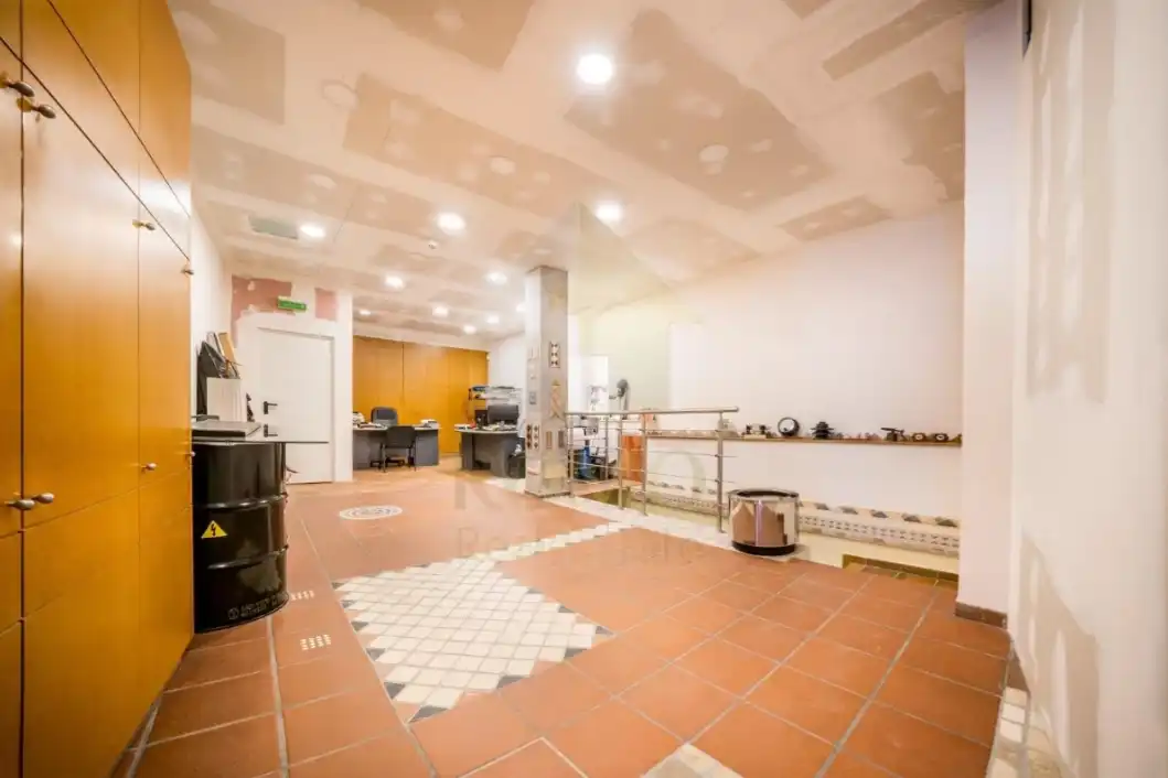 Business premises for sale in Carrer de Navarra, imagen 7