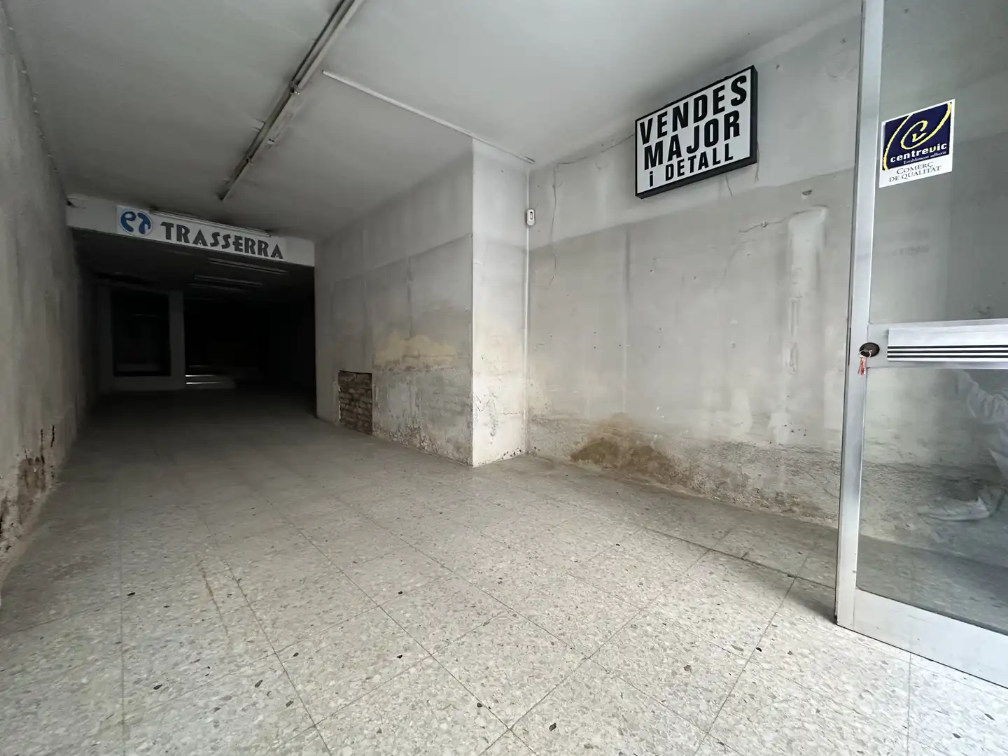Locale commerciale in affitto a Nord, imagen 2