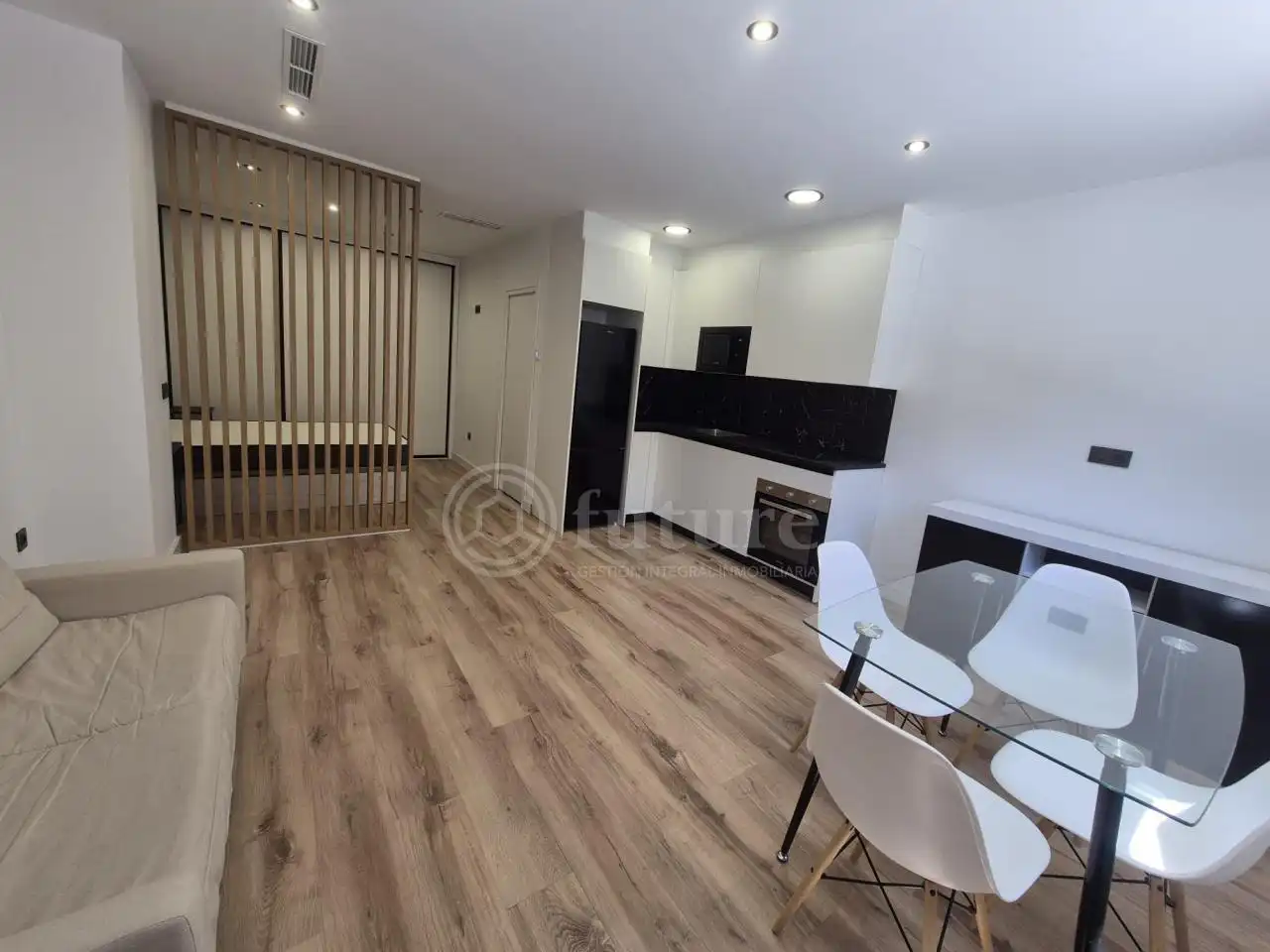 Wohnung zur Miete in Salamanca mit Klimaanlage, Heizung und Möbliert