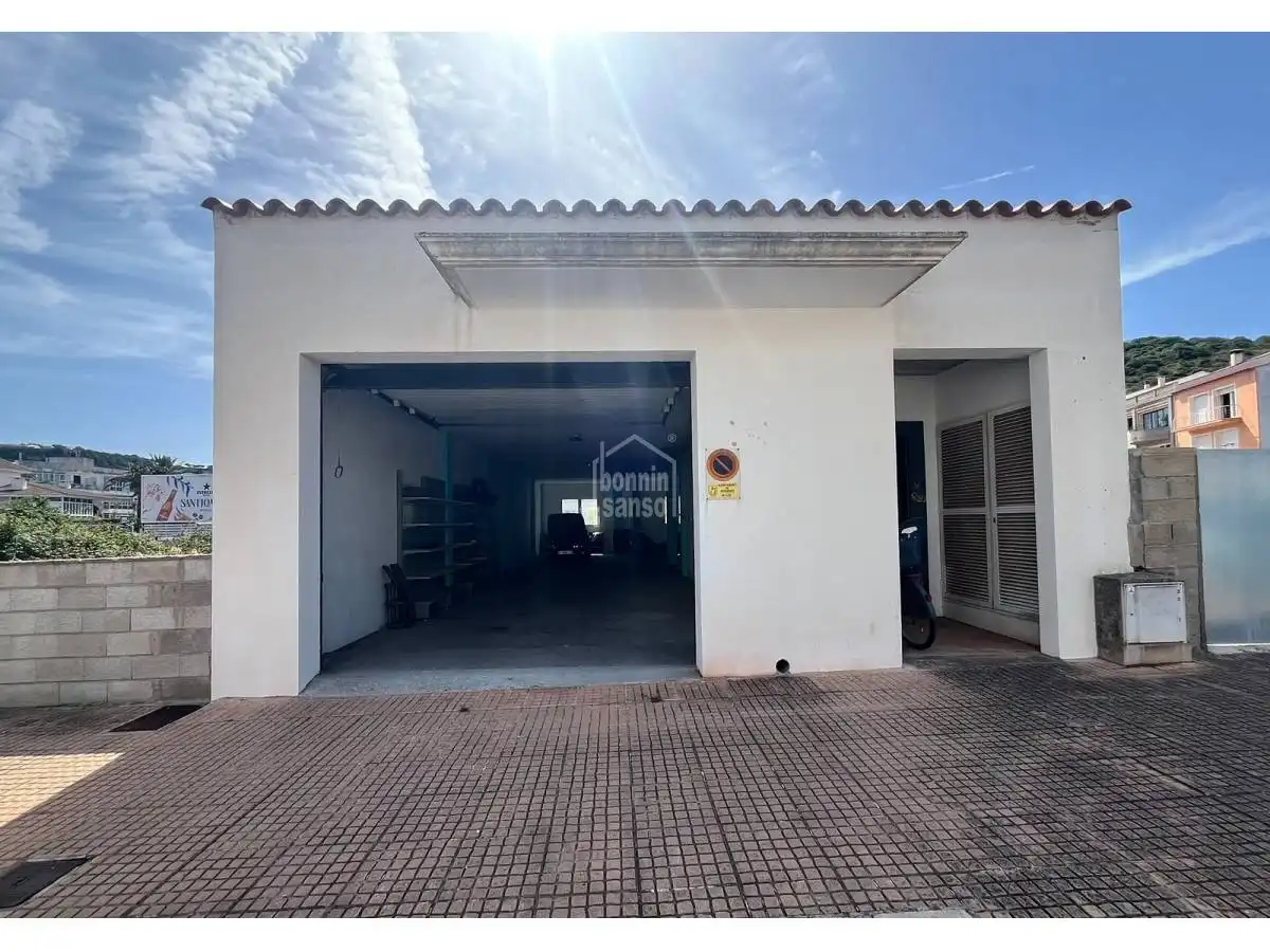 Apartment with lift for sale in Ferreries poble