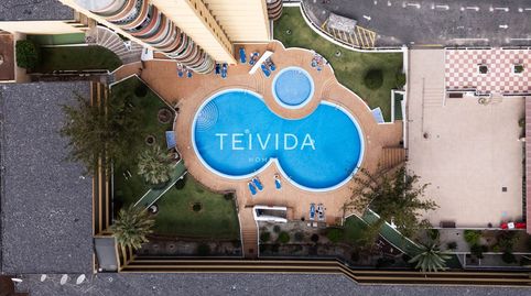 Foto 2 de Apartamento en venta en Calle Ámsterdam., Los Cristianos, Arona