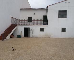 Vista exterior de Casa o xalet en venda en Maguilla amb Terrassa