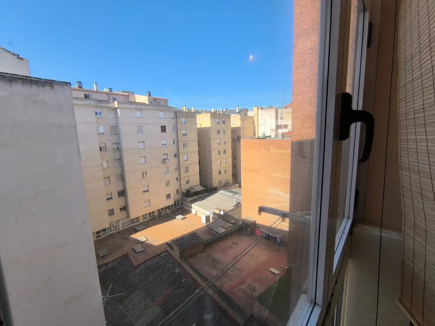 Schlafzimmer von Wohnung zum Verkauf in Palencia mit Heizung, Terrasse und Ofen