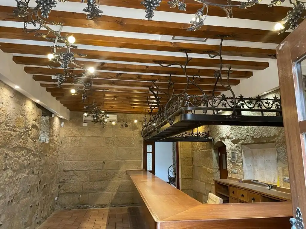 Country house zum Verkauf in Calle Mayor, Castañares de Rioja