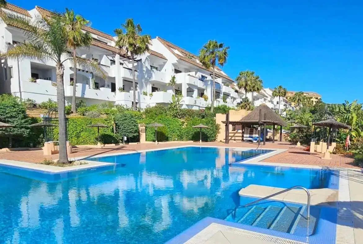 Àtic amb piscina en venda a La Duquesa, imagen 3