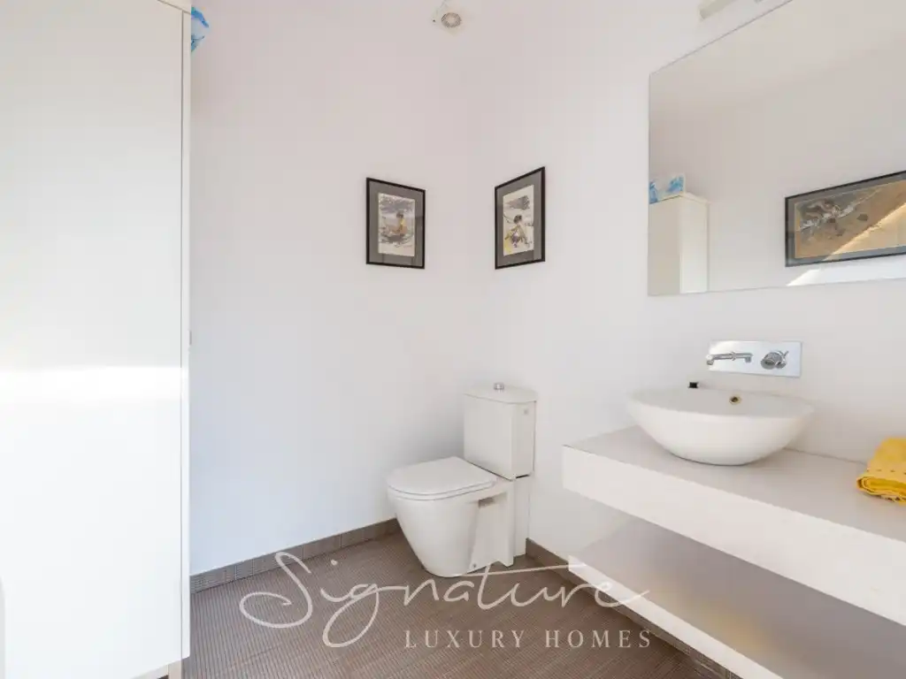 Baño de Casa o chalet en venta en Barcelona con Aire acondicionado
