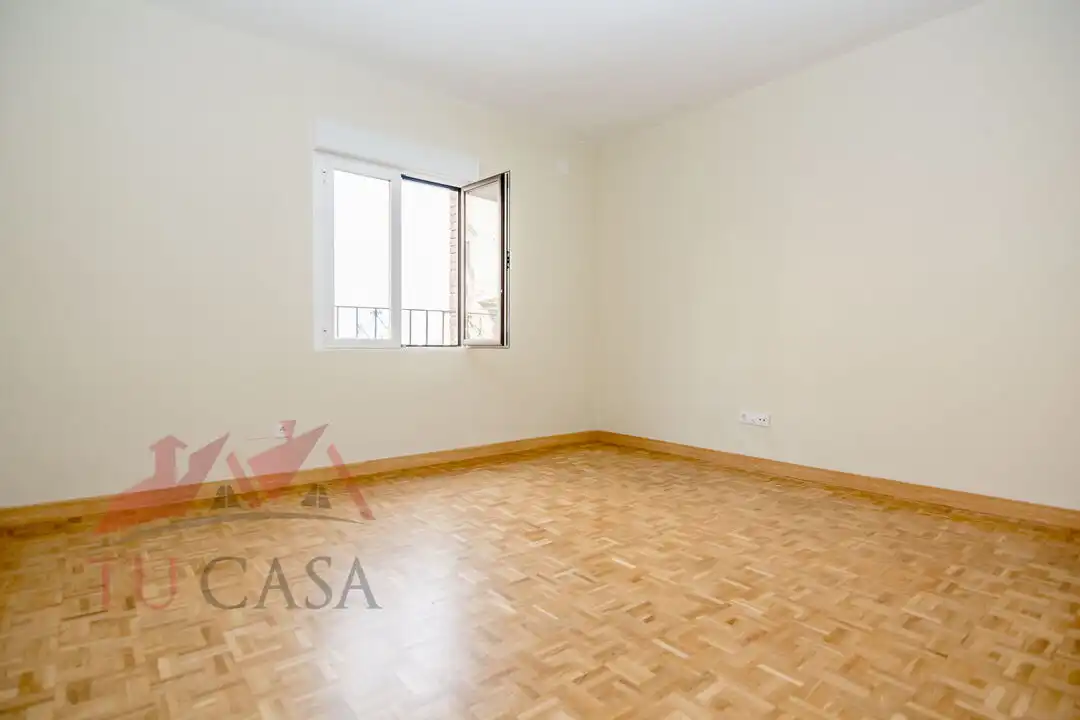 Habitación de Piso de alquiler en Toledo con Balcón