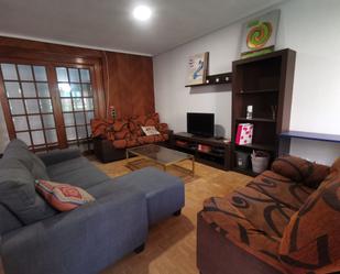 Living room of Flat to rent in Salamanca Capital  with Balcony