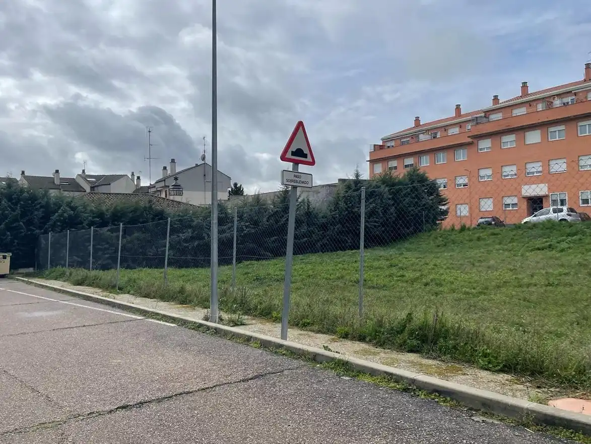 Residencial en venda en Villares de la Reina