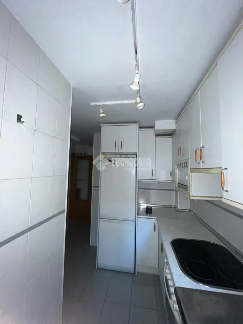 Kitchen of Flat for rent in Villaverde
