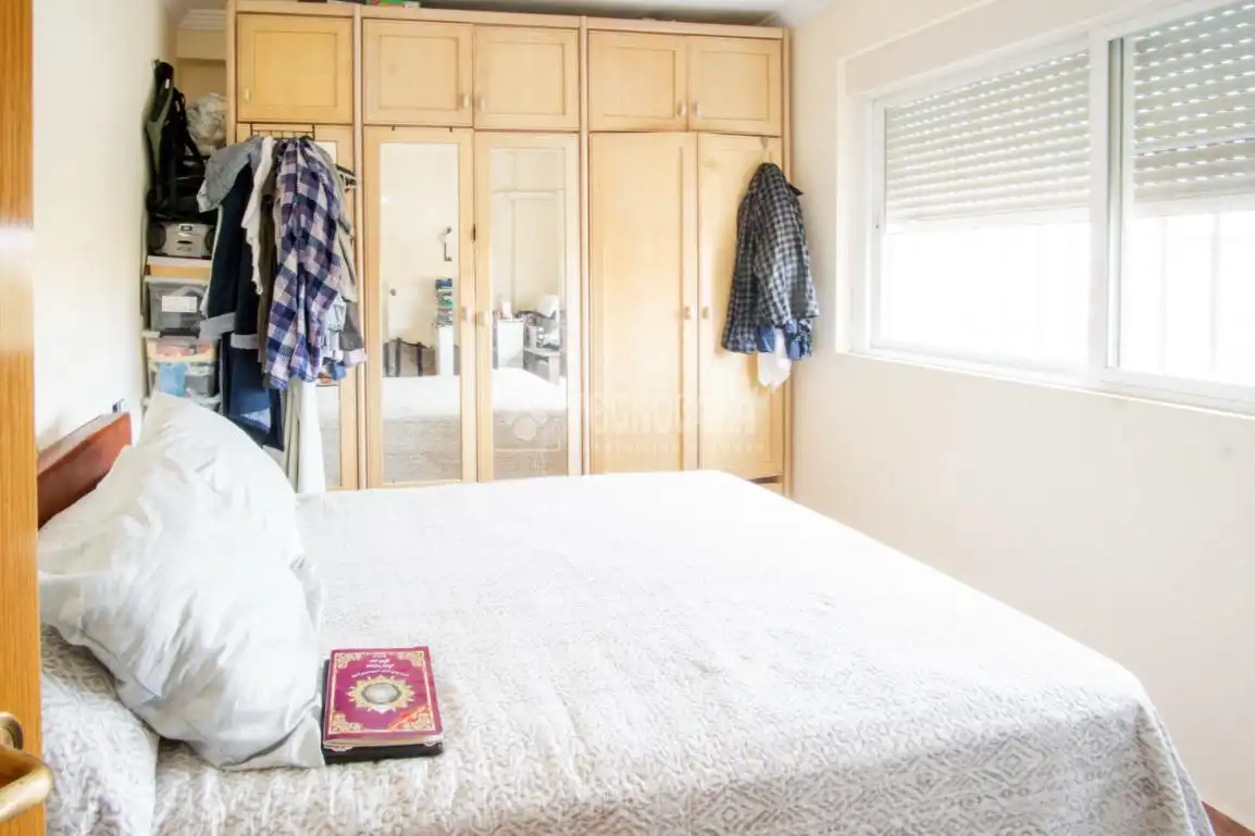 Bedroom of Flat for sale in Granada