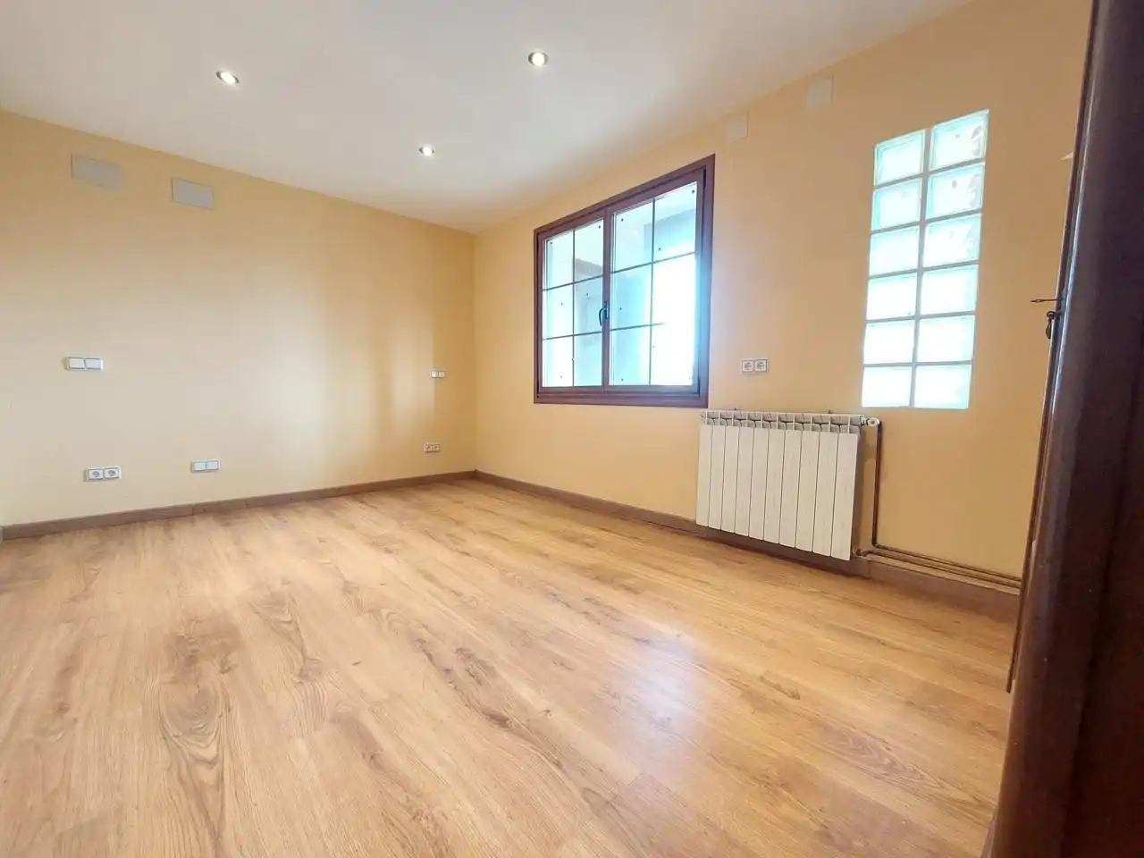 Habitación de Casa o chalet en venta en Carreño