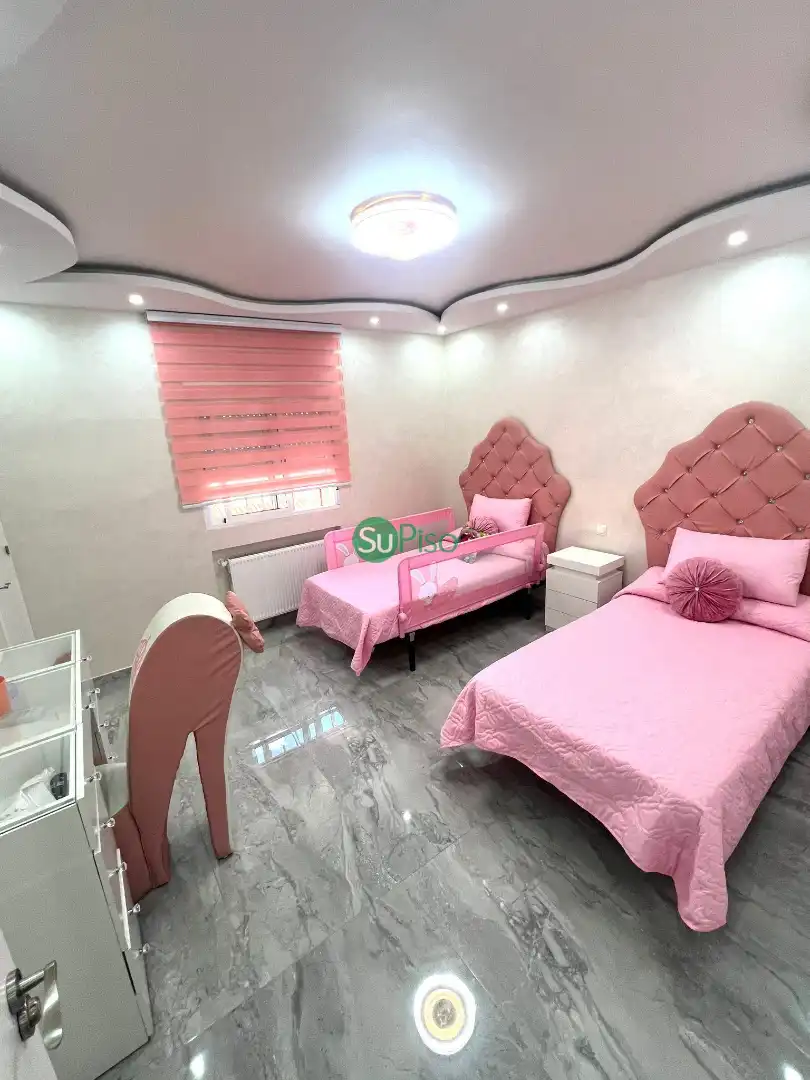 Habitación de Casa o chalet en venta en Yeles con Aire acondicionado, Calefacción y Piscina