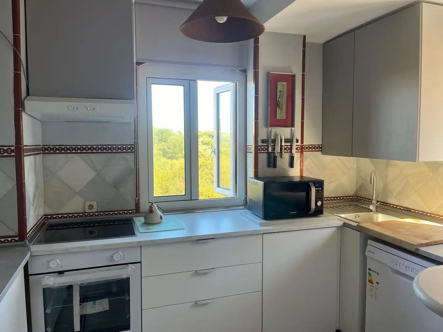 Küche von Maisonette zur Miete in El Puerto de Santa María mit Klimaanlage, Terrasse und Möbliert