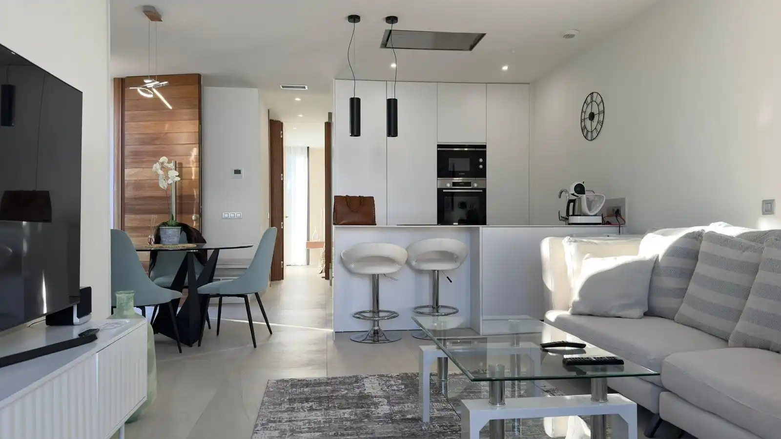 Cocina de Casa o chalet de alquiler en Finestrat con Aire acondicionado, Calefacción y Jardín privado