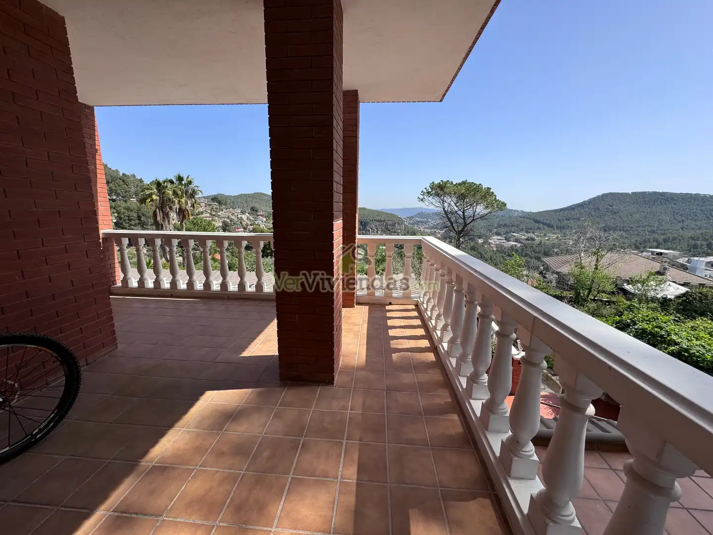 Casa o xalet en venda a Carrer de Migjorn, 34, Vallirana