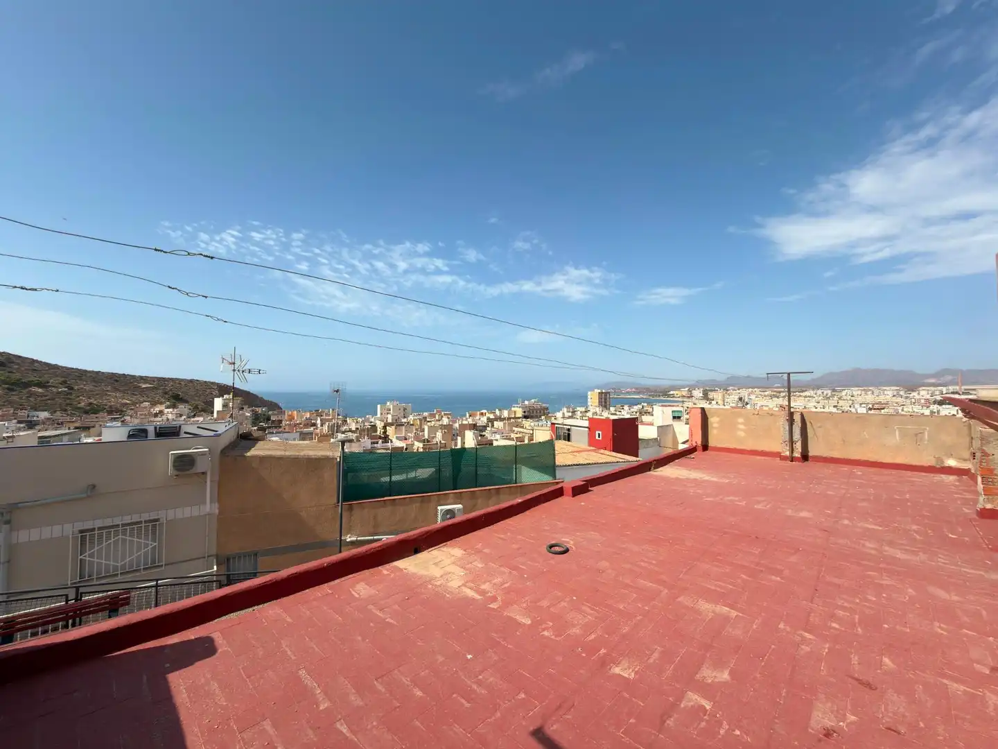 Vista exterior de Casa adosada en venda en Águilas amb Terrassa