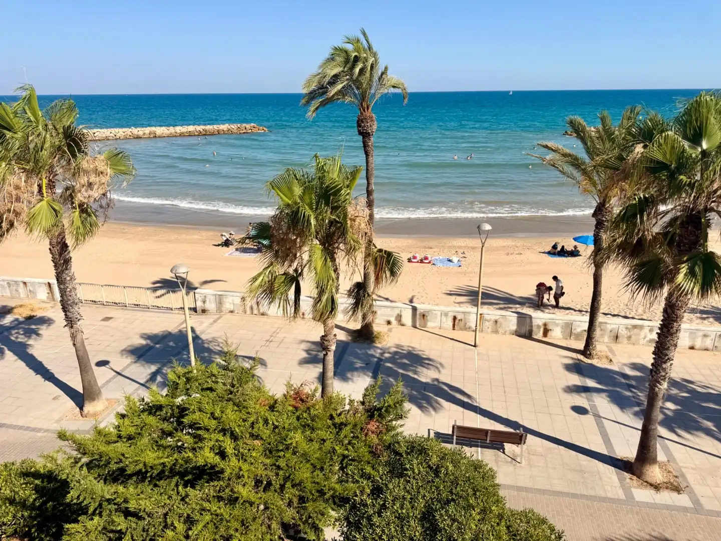 Vista exterior de Casa adosada en venta en Prat de Vilanova