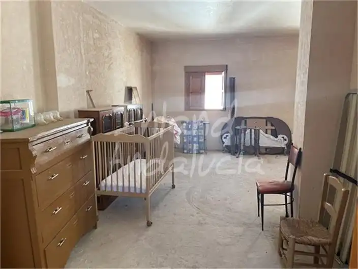 Casa adosada en venta en Frailes con Trastero y Internet