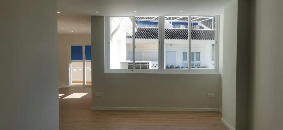 Ático con ascensor en venta en San Pedro de Alcántara, imagen 4