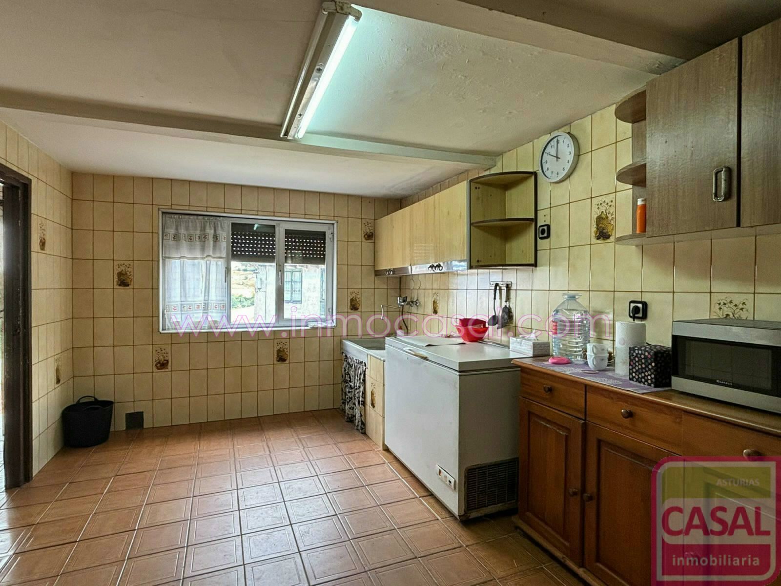 Kitchen of House or chalet for sale in Langreo  with Heating, Terrace and Furnished