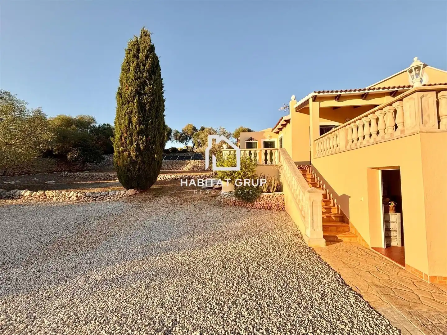 Vista exterior de Casa o xalet en venda en Alaior amb Jardí privat, Traster i Piscina